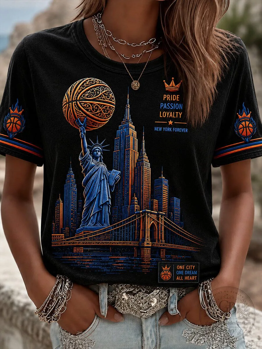 New York City Basketball Fan Shirt for Women, Statue of Liberty Skyline T-Shirt
